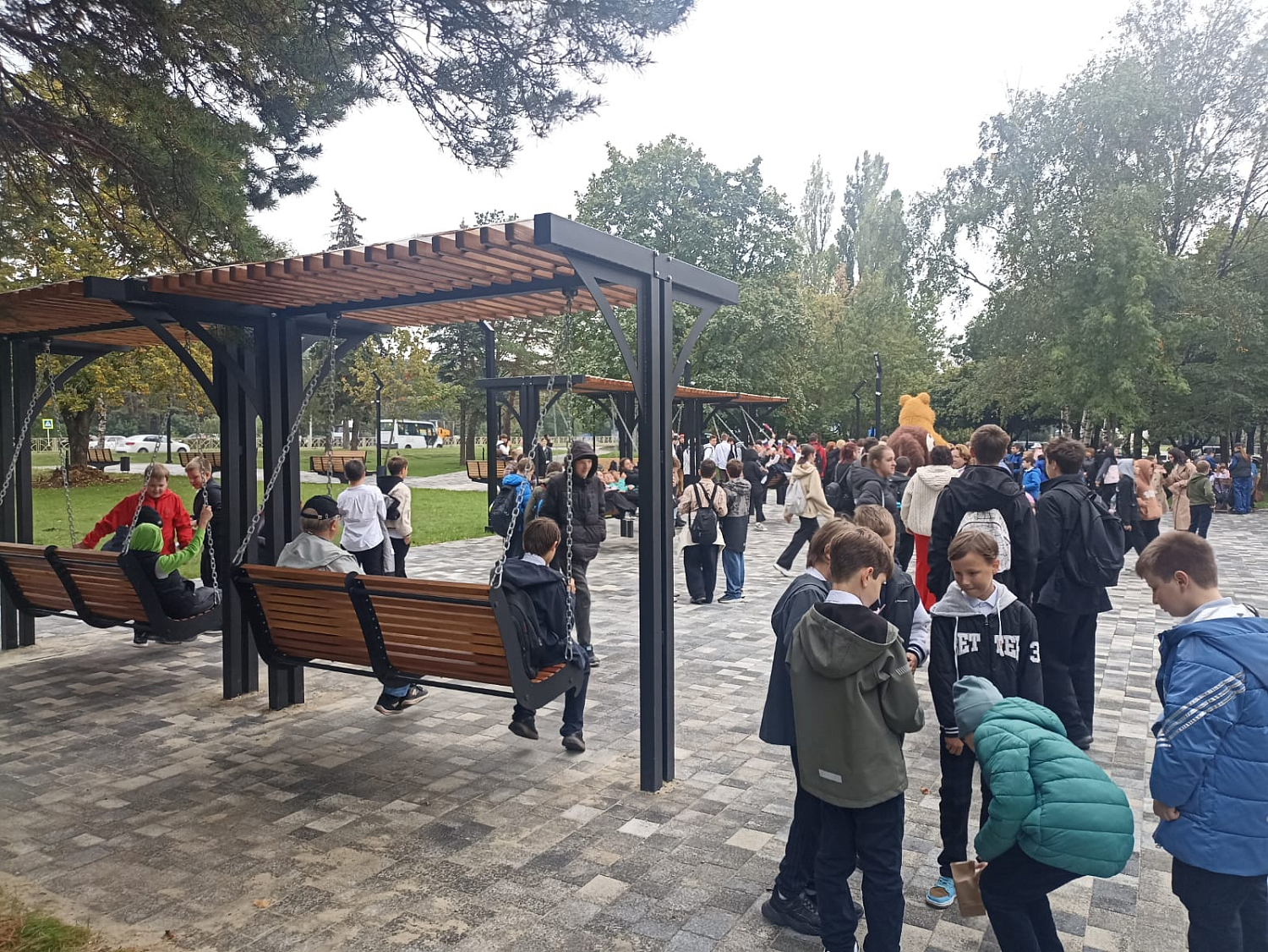 Заводской сквер «Нептун» торжественно открыт