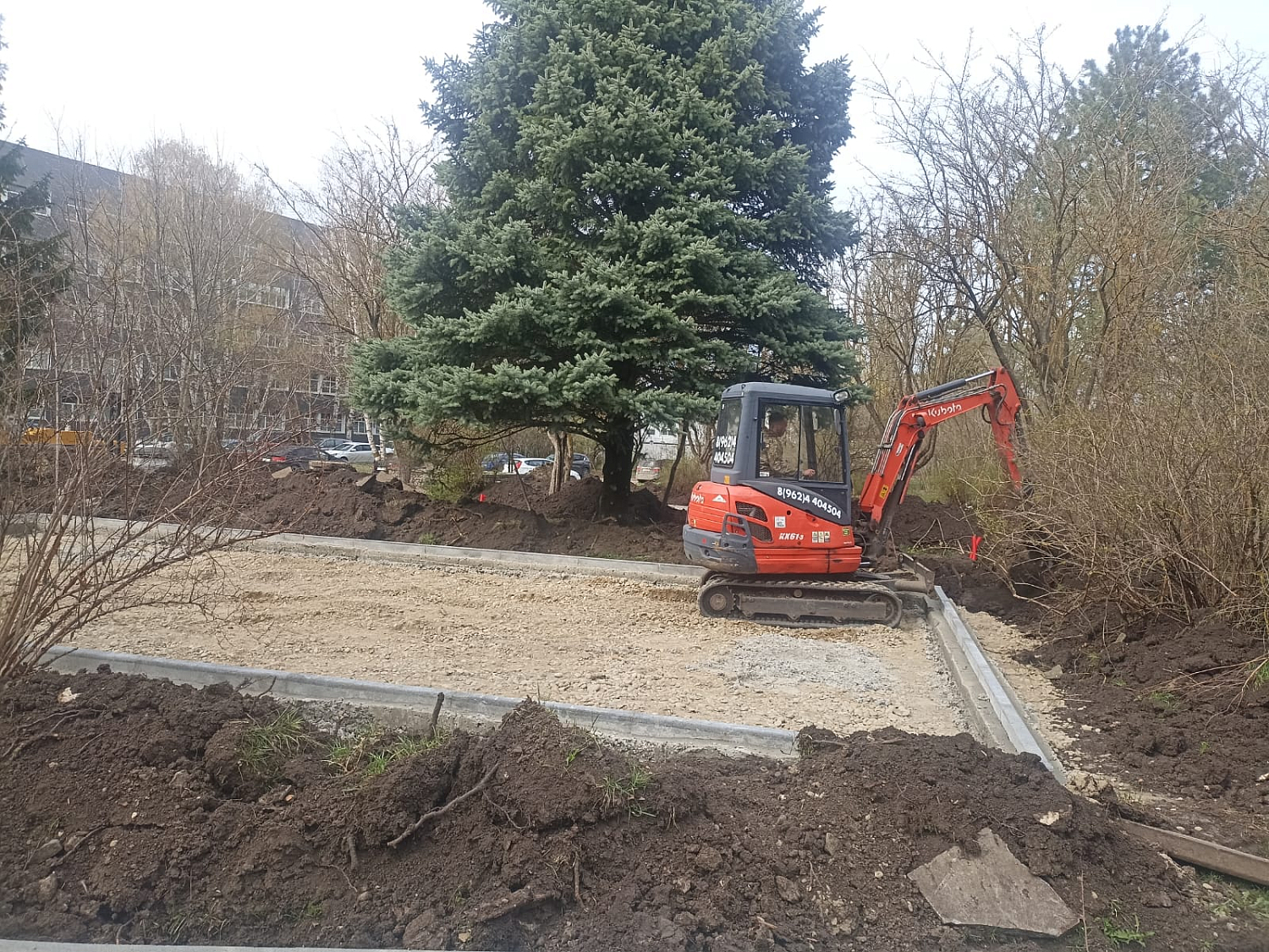 Стартовали масштабные работы по благоустройству сквера ПАО «Нептун»