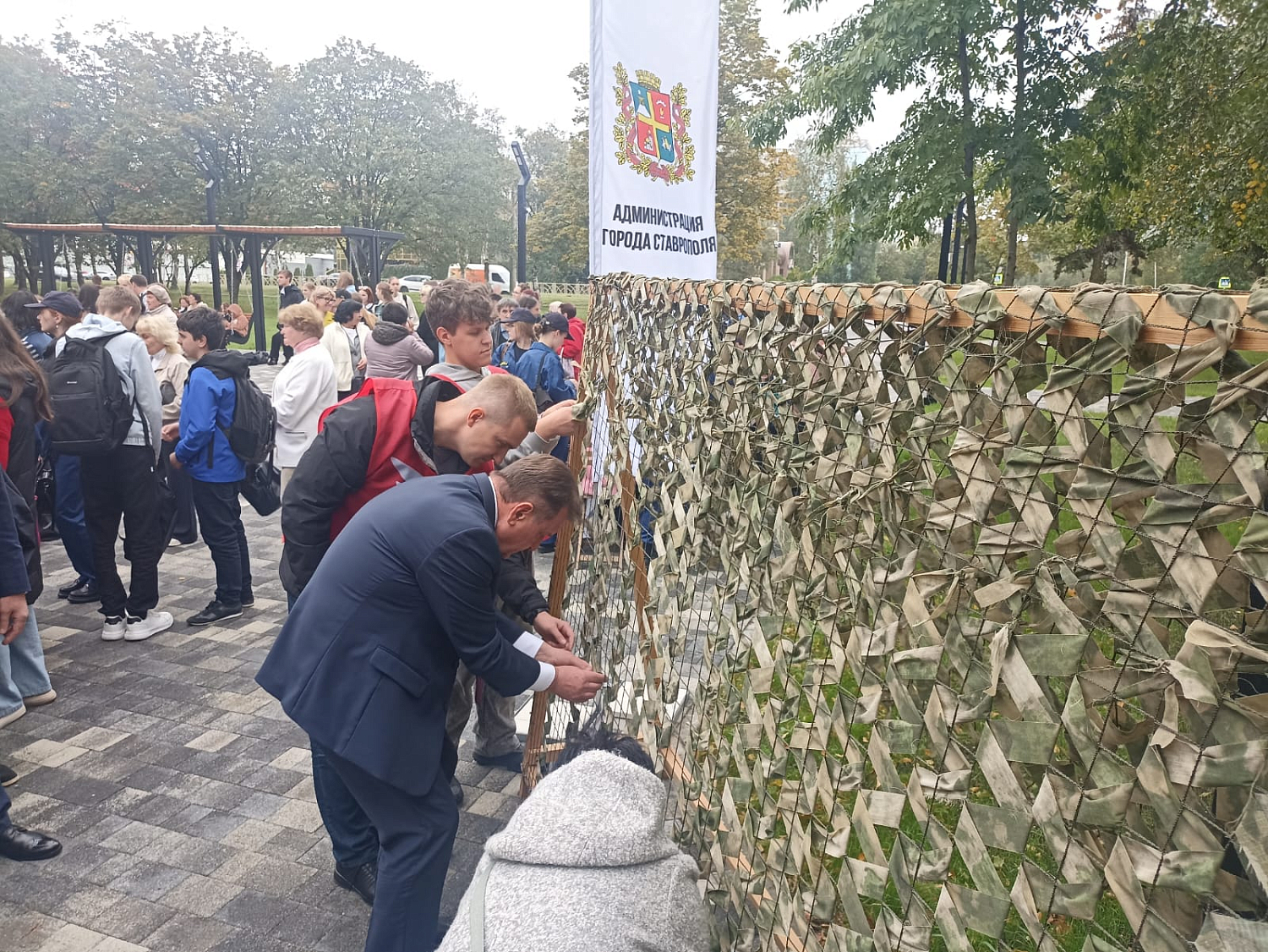 Заводской сквер «Нептун» торжественно открыт